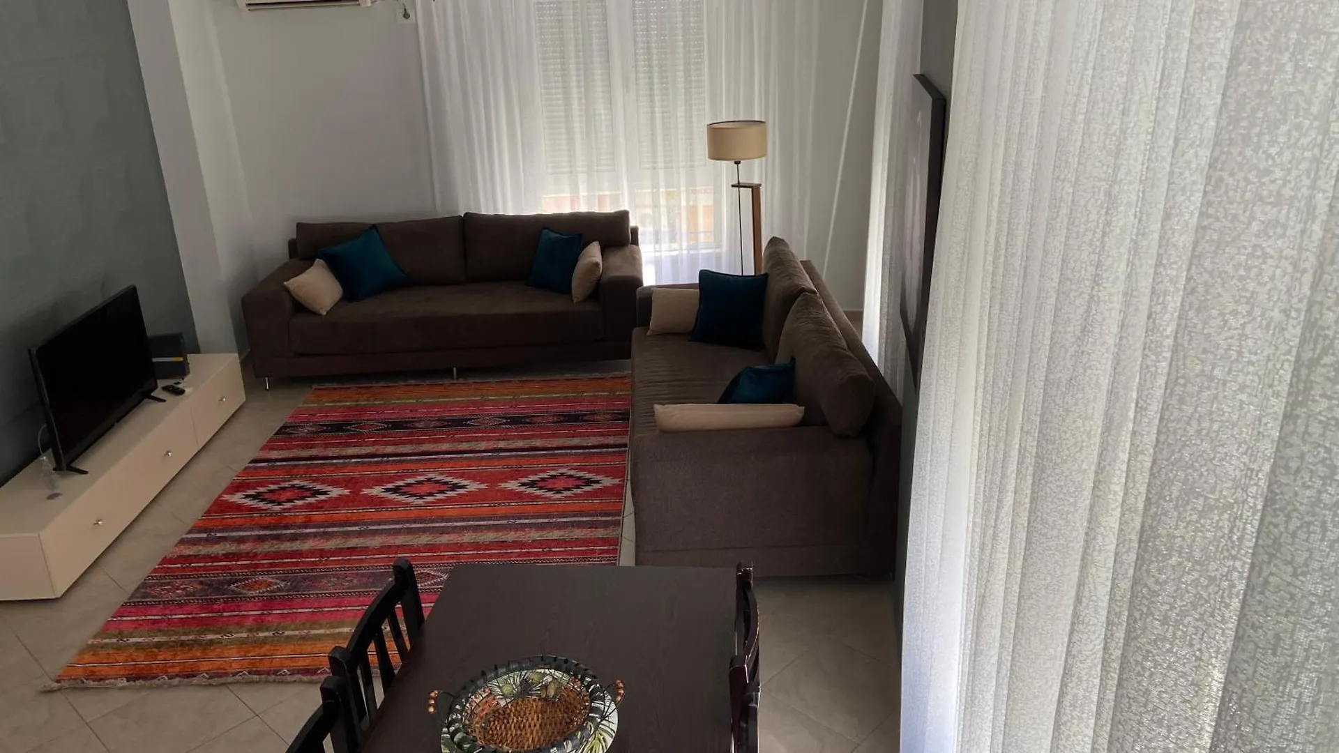 Tirana Contact Apartment 2