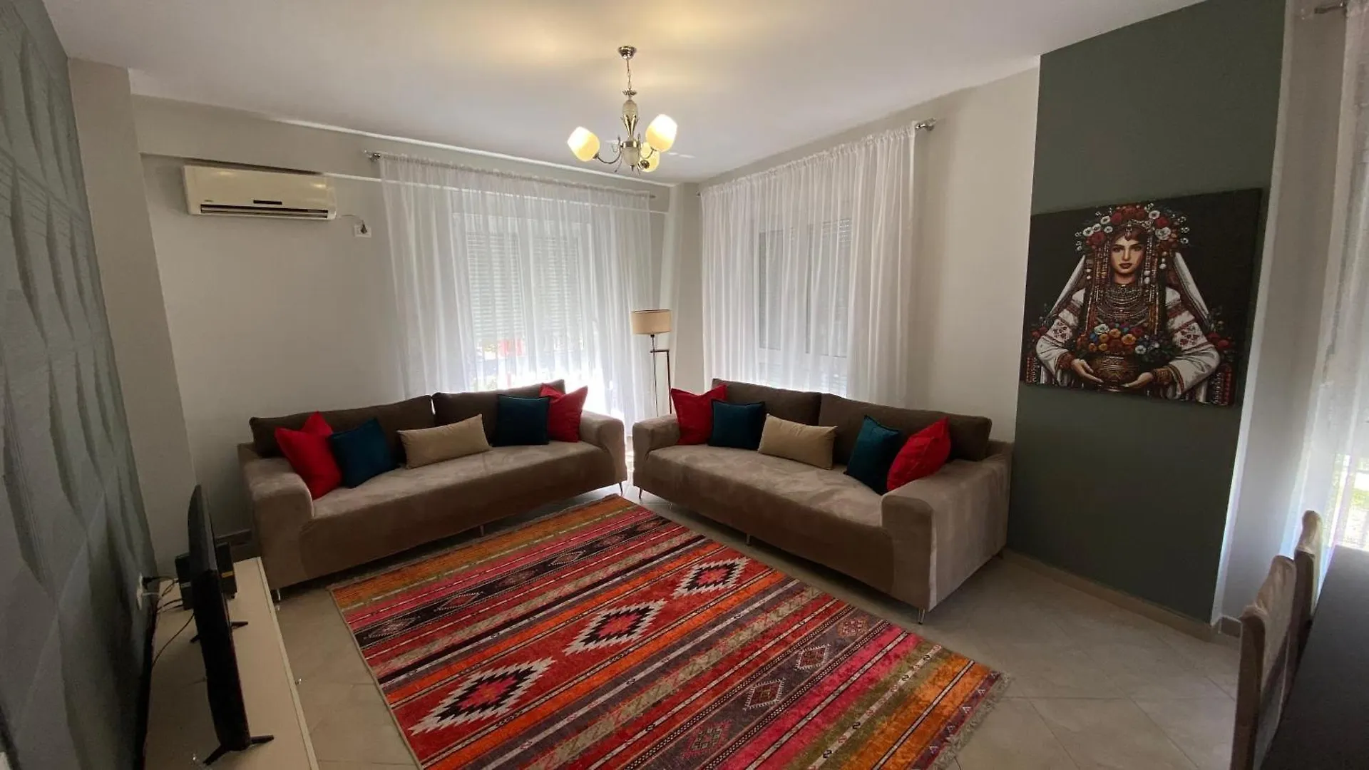 Tirana Contact Apartment 2